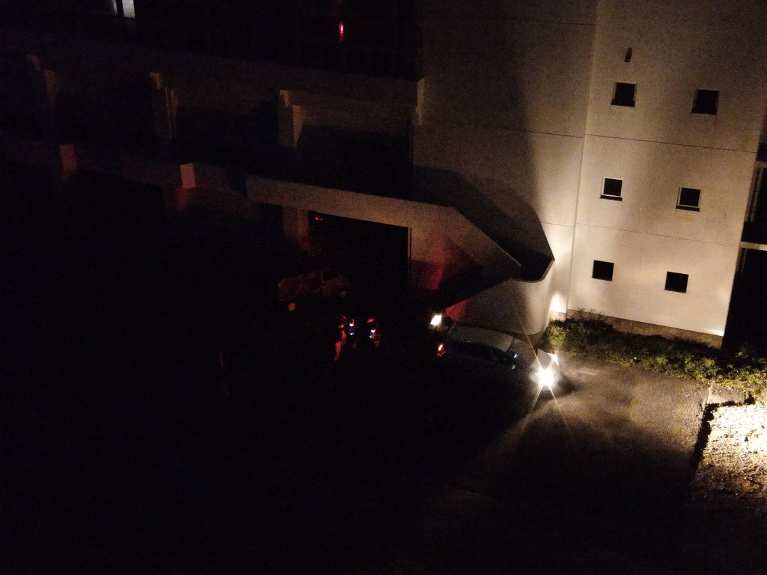 夜間の照明下での対象確認